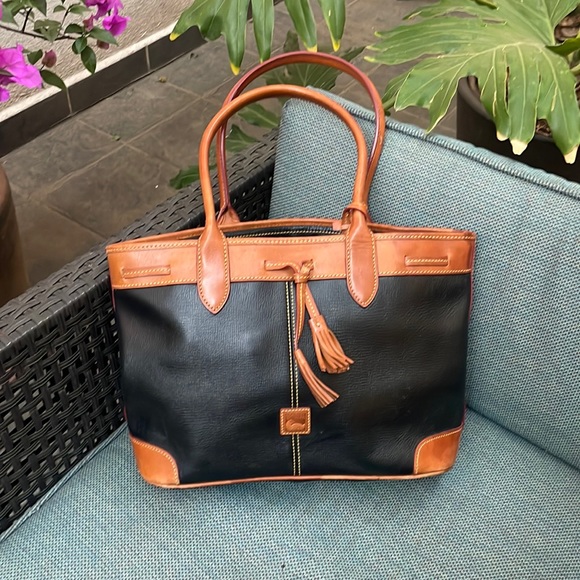 Dooney And Bourke Black And Brown Leather Purse